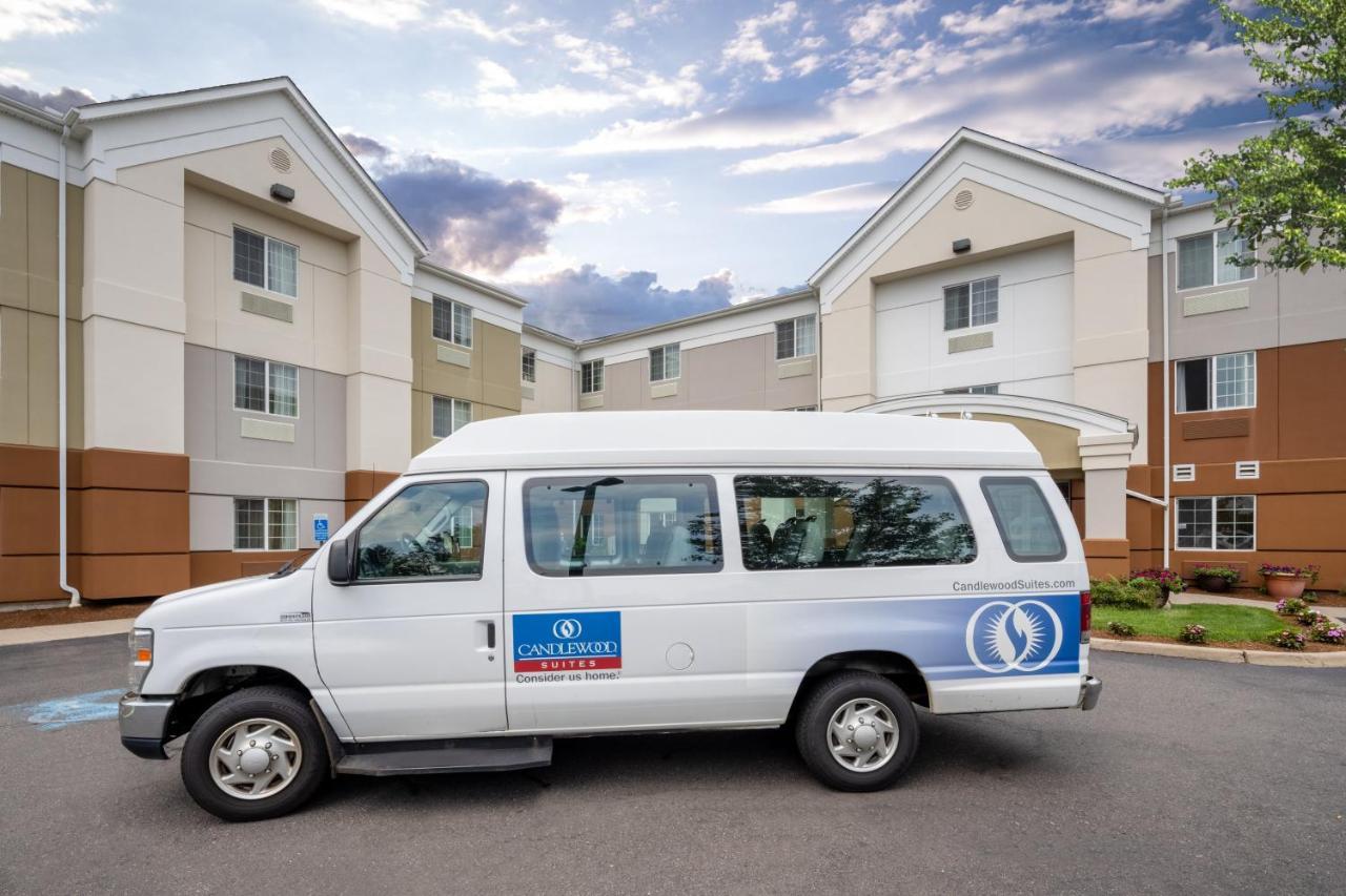 Candlewood Suites Windsor Locks, An Ihg Hotel Exterior photo