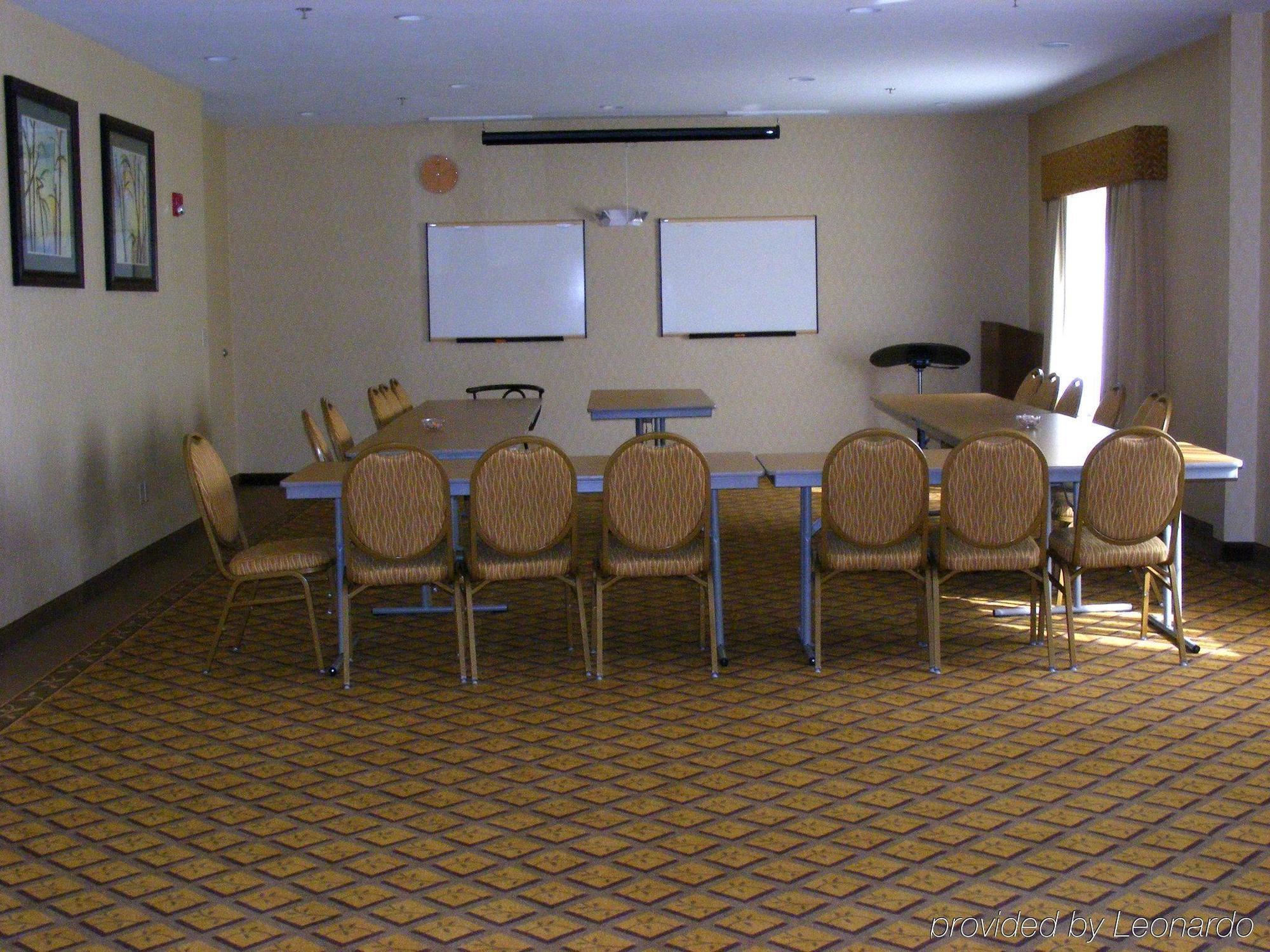 Candlewood Suites Windsor Locks, An Ihg Hotel Facilities photo