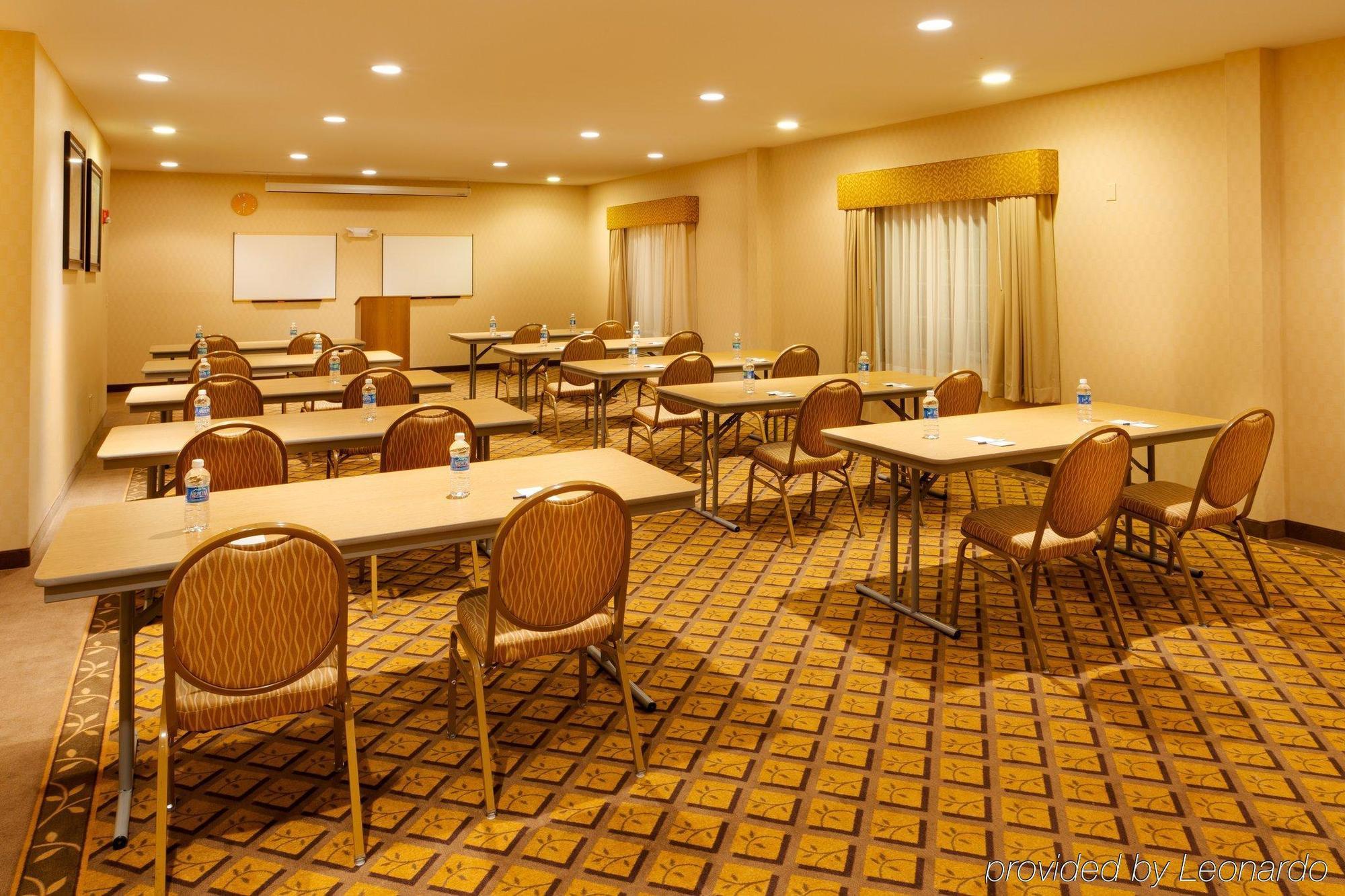 Candlewood Suites Windsor Locks, An Ihg Hotel Facilities photo