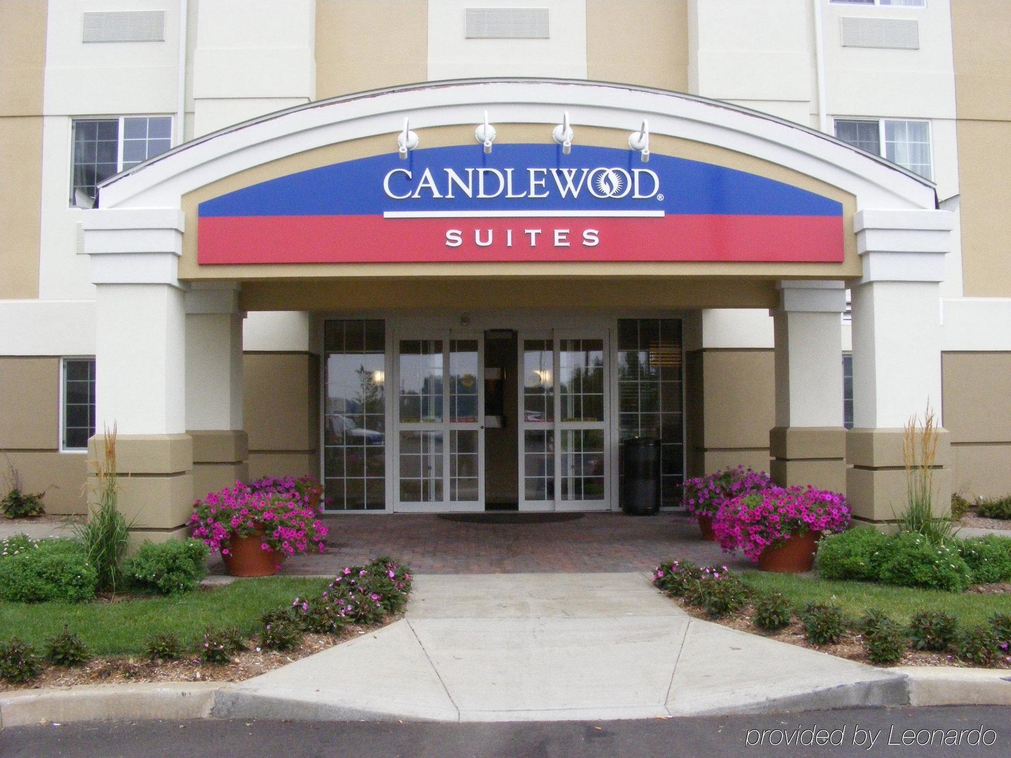 Candlewood Suites Windsor Locks, An Ihg Hotel Exterior photo